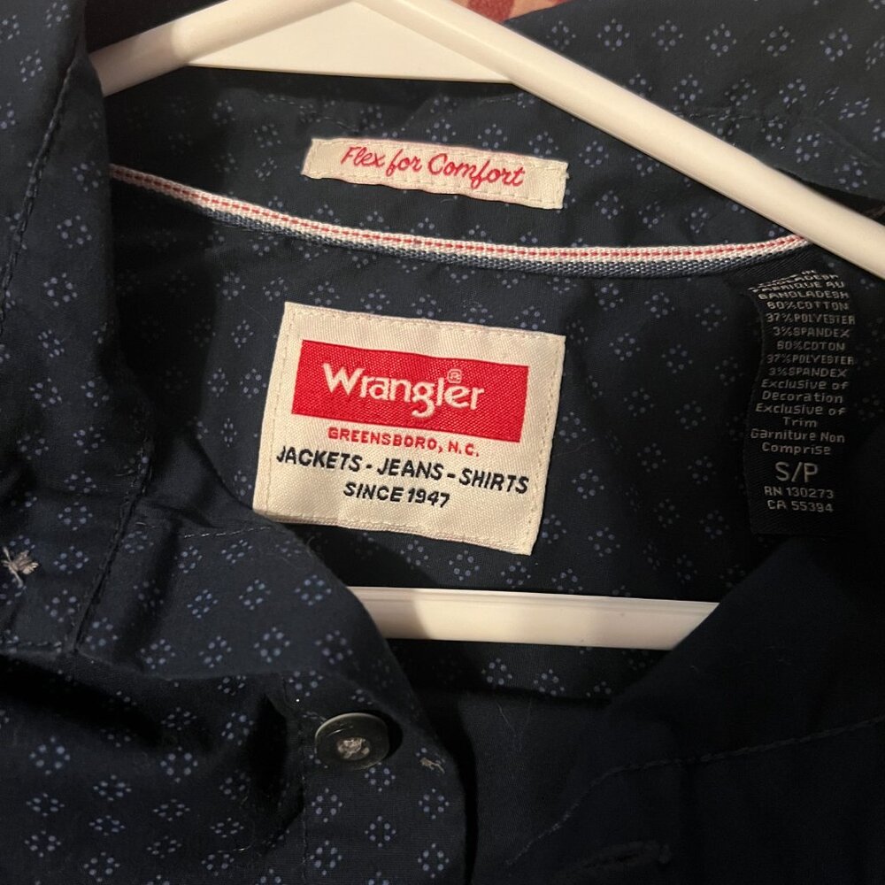 Wrangler - Picture 2 of 3